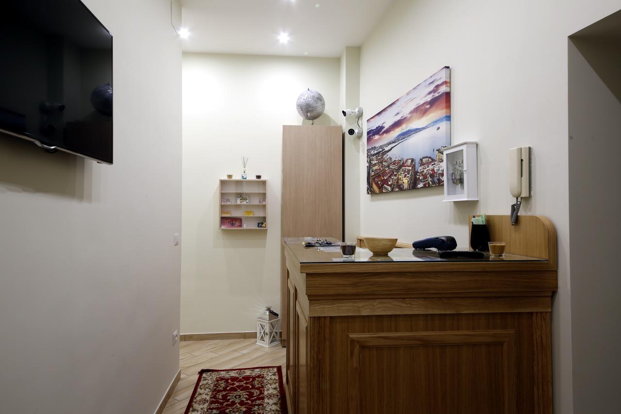 B&B Residenza Alba Napels Buitenkant foto